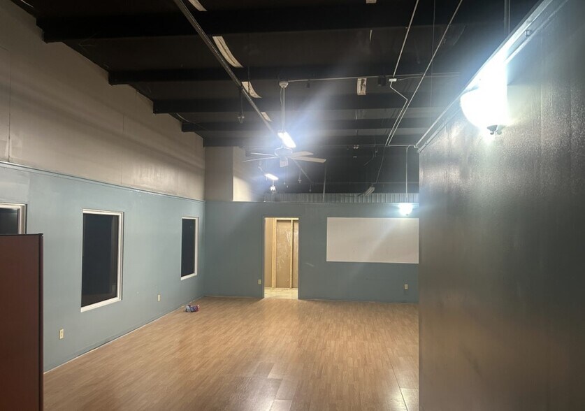 925 Park Ave NW, Norton, VA à louer - Photo intérieure - Image 3 de 4