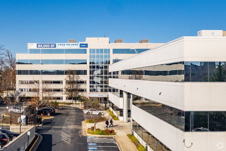 12220 Sunrise Valley Dr, Reston, VA à louer - Photo du bâtiment - Image 2 de 5