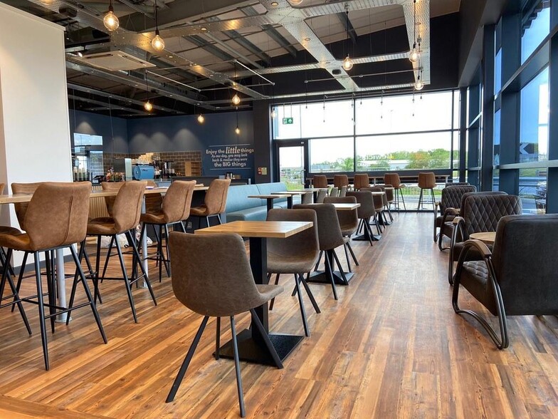 Roundhouse Way, Wellingborough for sale - Interior Photo - Image 3 of 3