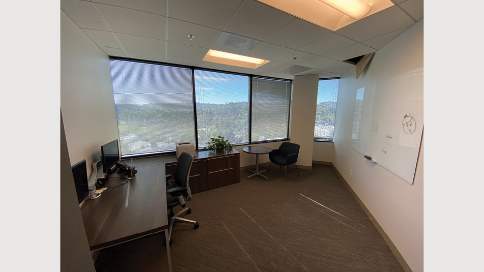 15260 Ventura Blvd, Sherman Oaks, CA for lease - Interior Photo - Image 3 of 14