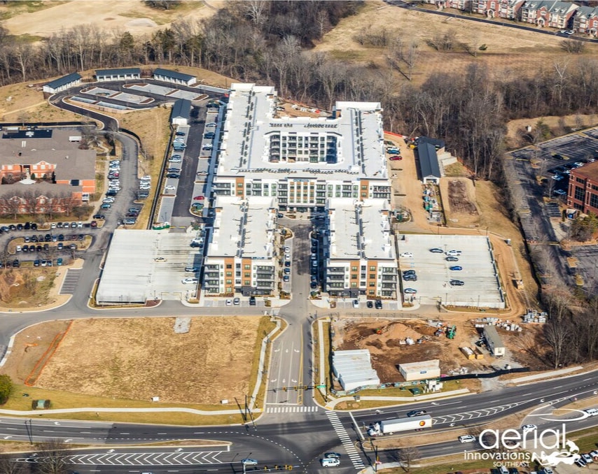 2000 Aspen Way, Franklin, TN for lease Primary Photo- Image 1 of 3