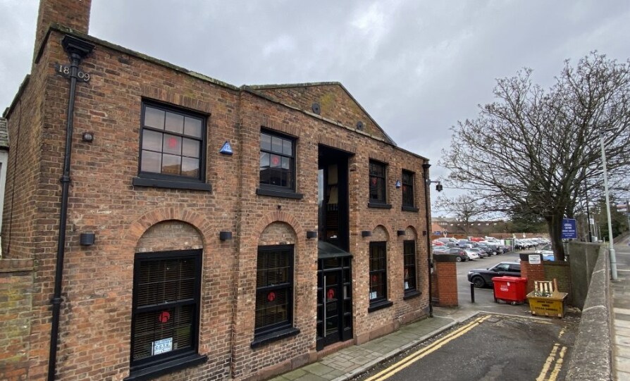 3 Linenhall Pl, Chester à louer - Photo du bâtiment - Image 2 de 2