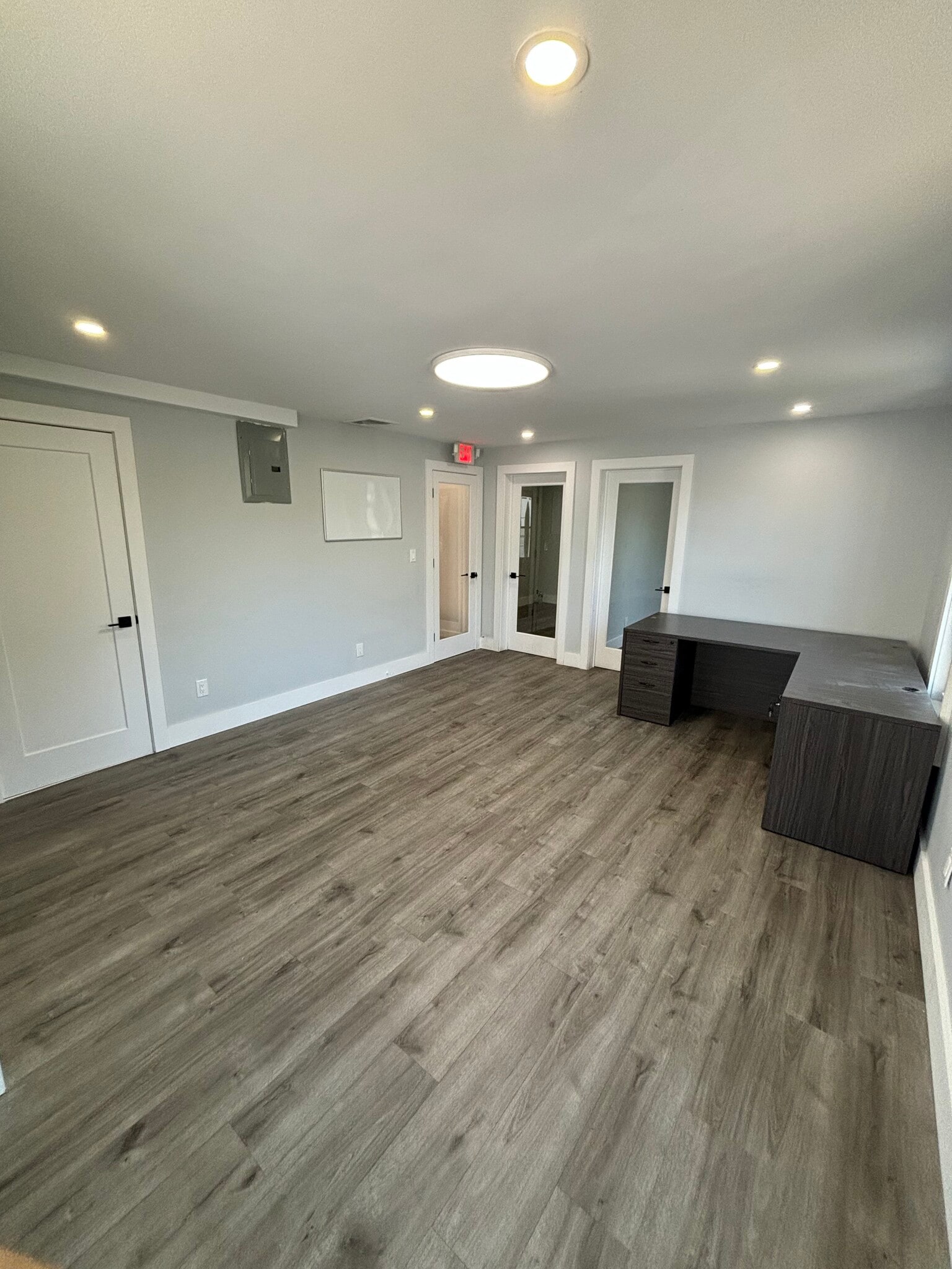 136-140 Cedarhurst Ave, Cedarhurst, NY for lease Interior Photo- Image 1 of 5
