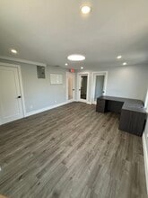 136-140 Cedarhurst Ave, Cedarhurst, NY for lease Interior Photo- Image 1 of 5
