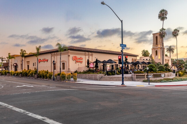 More details for 789 W Harbor Dr, San Diego, CA - Retail for Lease