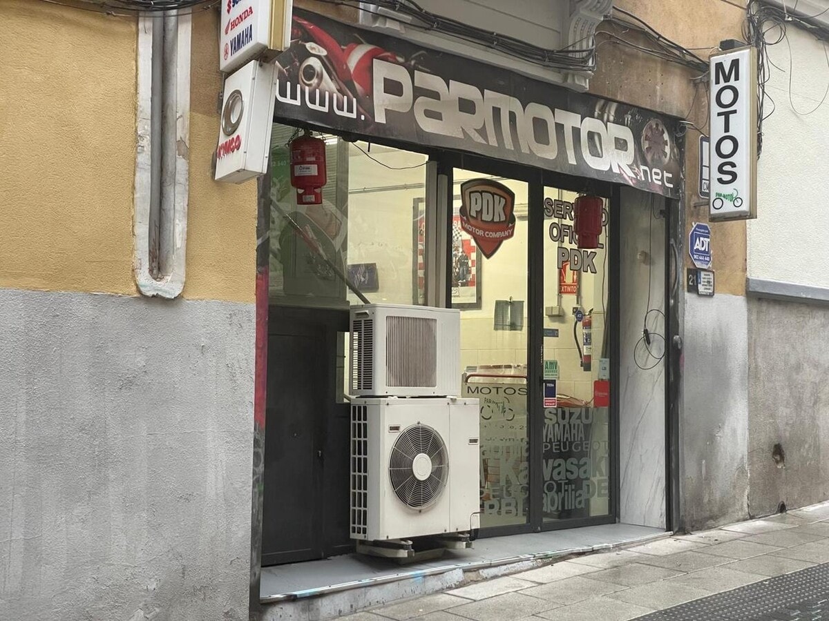 Madrid, MAD 28015 - Unité Puerta 01 -  - Photo intérieure - Image 1 of 12