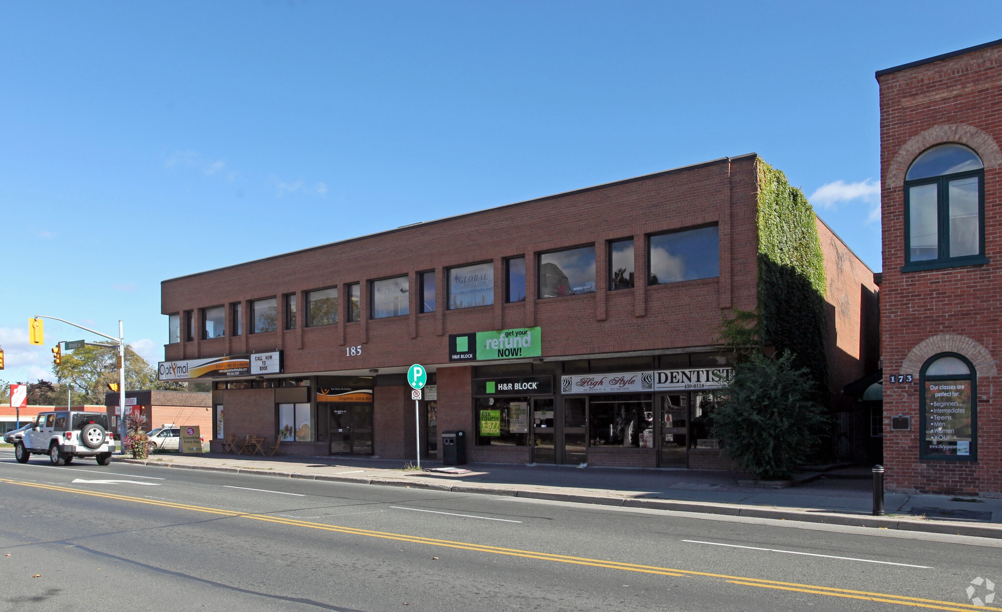 185 Brock St N, Whitby, ON for sale Primary Photo- Image 1 of 1