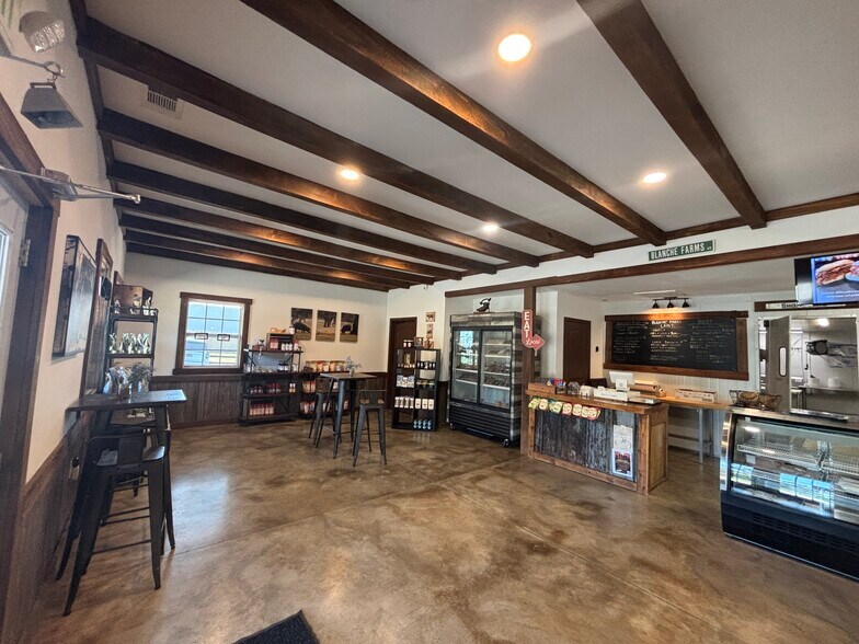 5959 US-41, Bolingbroke, GA à vendre - Photo du bâtiment - Image 2 de 18