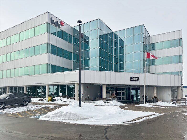 4145 North Service Rd, Burlington, ON for lease - Building Photo - Image 3 of 13