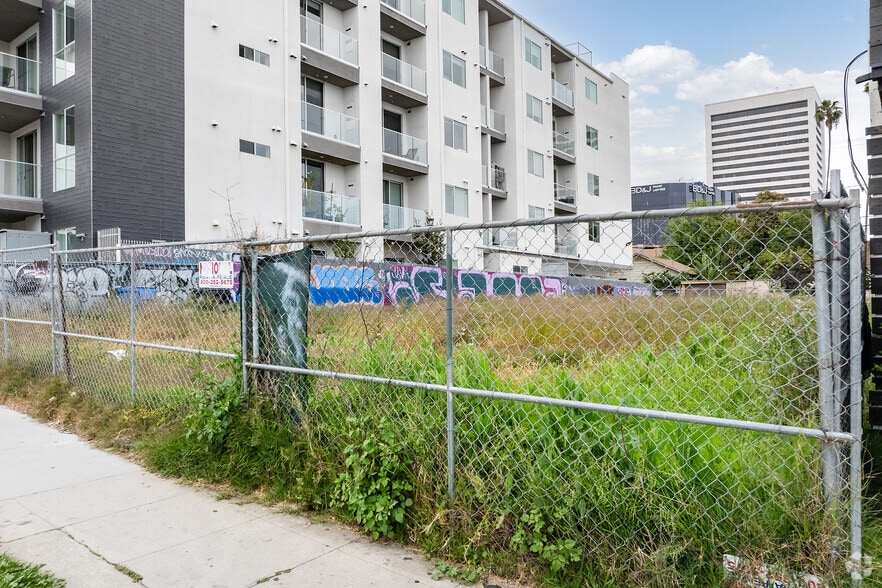 1656 Sawtelle Blvd, Los Angeles, CA for sale - Building Photo - Image 3 of 19