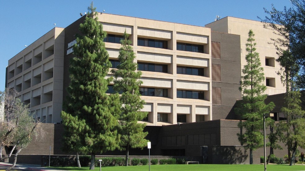 1201 S 7th Ave, Phoenix, AZ à louer - Photo du bâtiment - Image 2 de 14