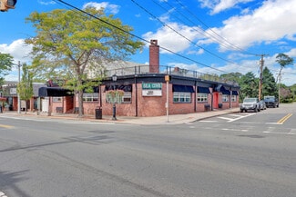More details for 361 Main St, Center Moriches, NY - Retail for Sale