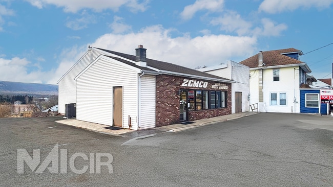 More details for 1616 E Grand Ave, Tower City, PA - Retail for Sale