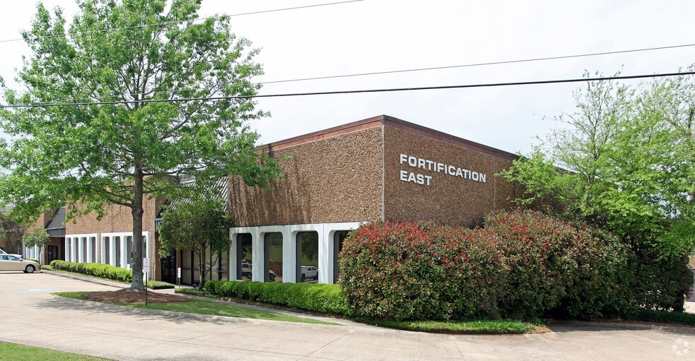 2 Old River Pl, Jackson, MS for lease - Building Photo - Image 2 of 2