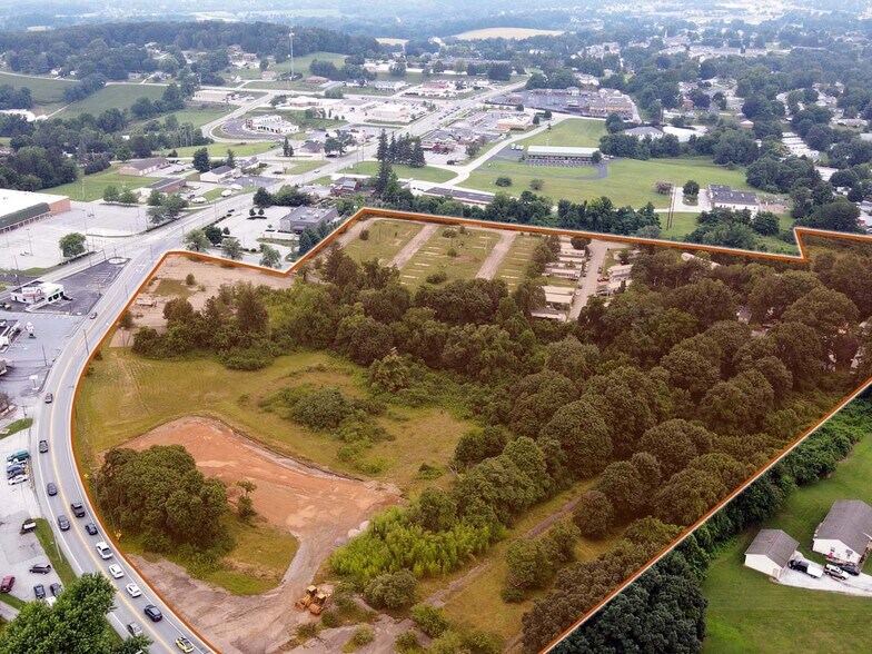 2755 South Queen Street, Dallastown, PA à vendre - Autre - Image 2 de 6