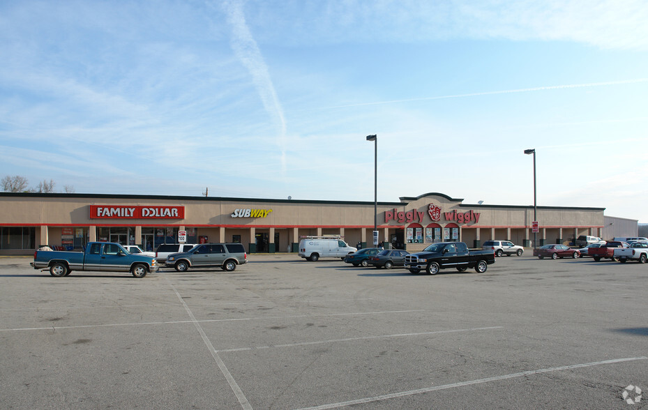 416 W Main St, Manchester, GA for lease - Building Photo - Image 3 of 5