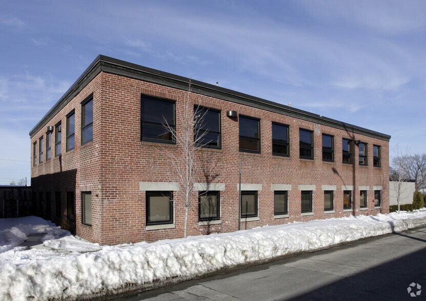 22 Baker St, Providence, RI for lease - Building Photo - Image 3 of 12