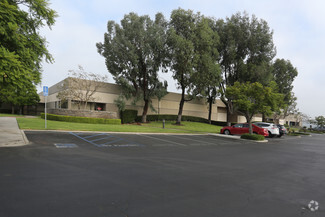 More details for 380-384 Clinton St, Costa Mesa, CA - Industrial for Lease