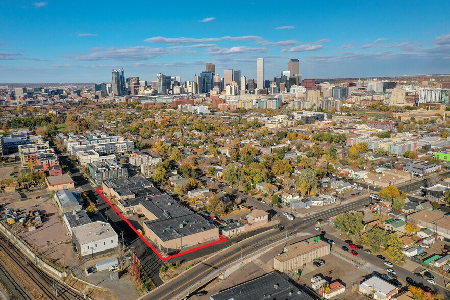 890 Navajo St, Denver, CO for lease - Building Photo - Image 2 of 14