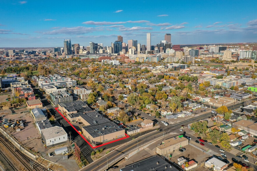 890 Navajo St, Denver, CO for lease - Primary Photo - Image 3 of 13