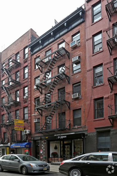 243 Mulberry St, New York, NY for sale - Primary Photo - Image 1 of 1