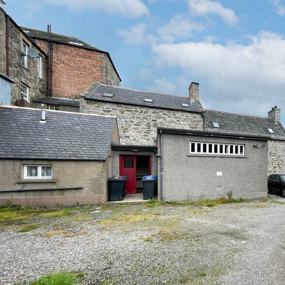38-40 High St, Grantown On Spey à vendre - Photo du bâtiment - Image 2 de 28