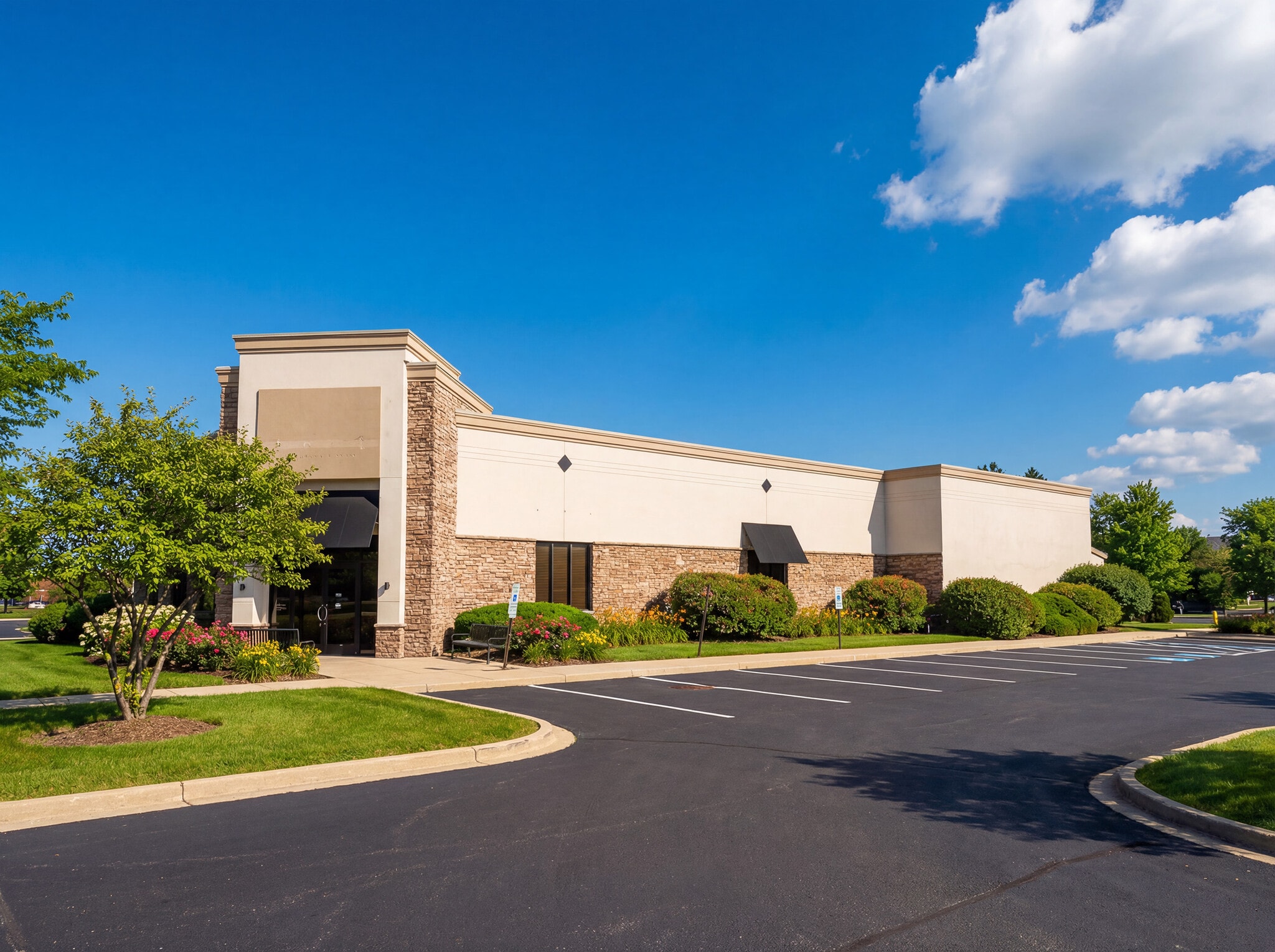 16165 S La Grange Rd, Orland Park, IL for lease Primary Photo- Image 1 of 3