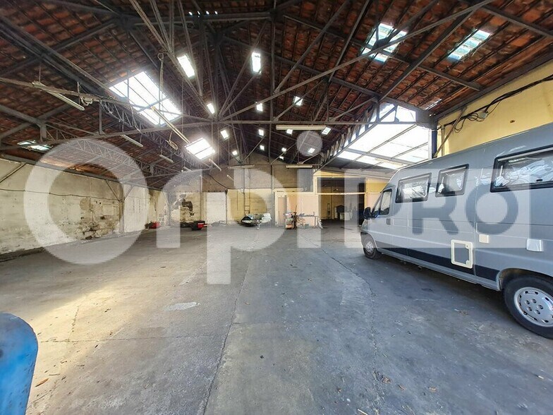 Flex in VILLENAVE-D'ORNON for sale - Interior Photo - Image 3 of 3