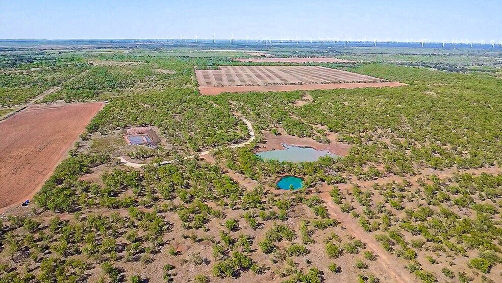 10000 FM 209, Graham, TX à vendre - Photo du bâtiment - Image 3 de 15