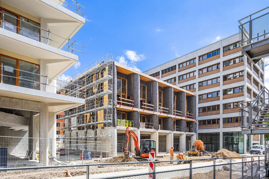 Commerce de détail dans Lyon à louer - Photo du bâtiment - Image 2 de 2