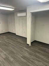 4357 13th Ave SW, Fargo, ND for sale Interior Photo- Image 2 of 3