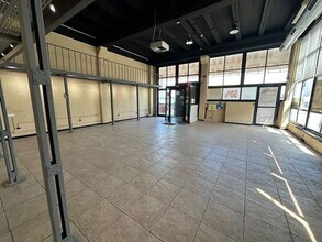 Industrial in Villaviciosa de Odón, Madrid for lease Interior Photo- Image 2 of 8