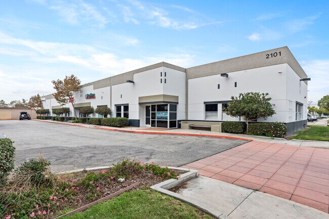 More details for 2101 S Rose Ave, Oxnard, CA - Industrial for Sale