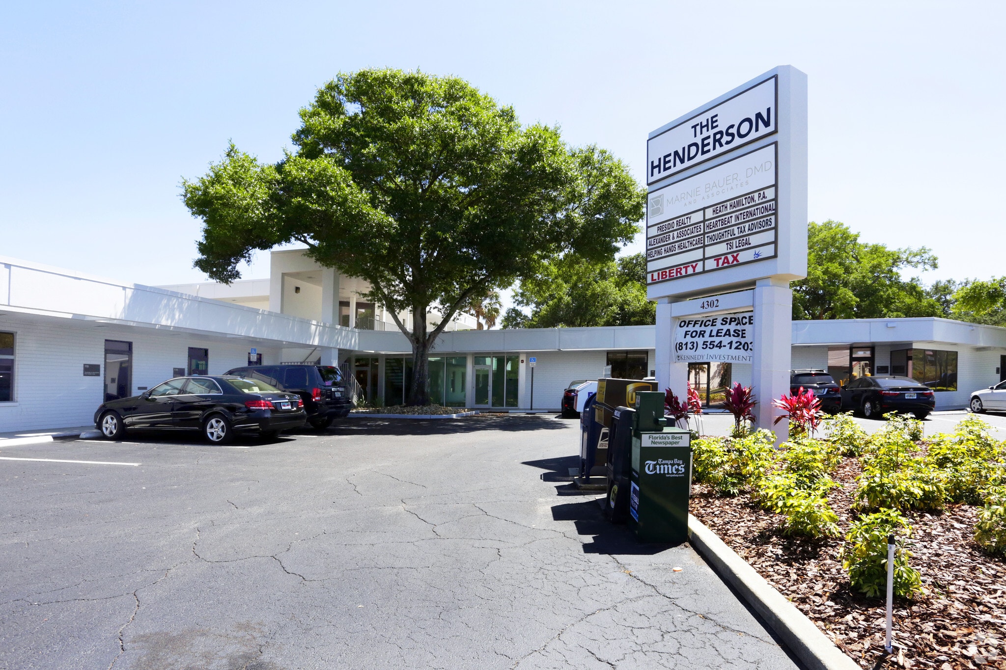 4302 Henderson Blvd, Tampa, FL à louer Photo principale- Image 1 de 17