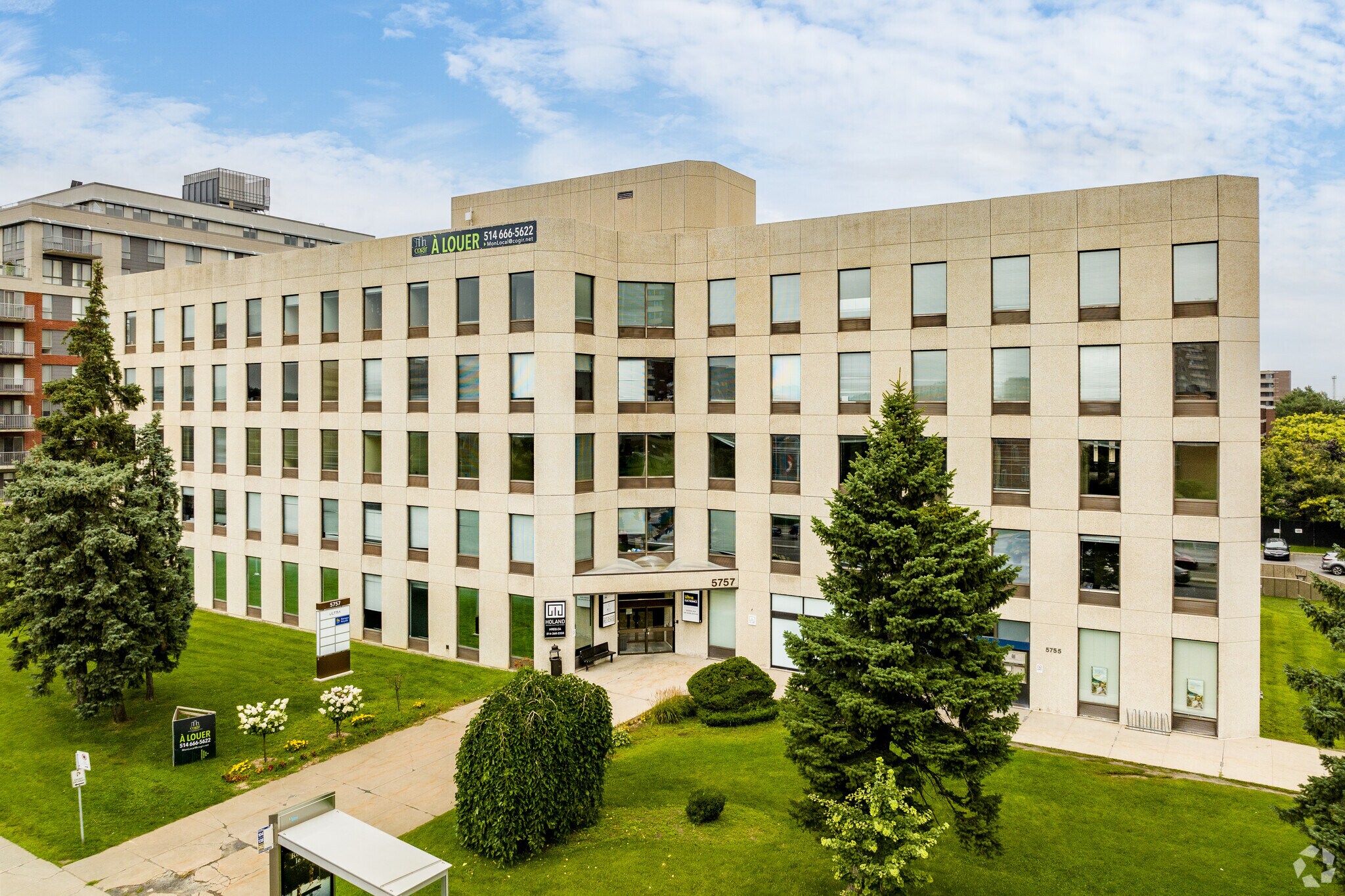 5757 Boul Cavendish, Cote-St-Luc, QC à vendre Photo principale- Image 1 de 1