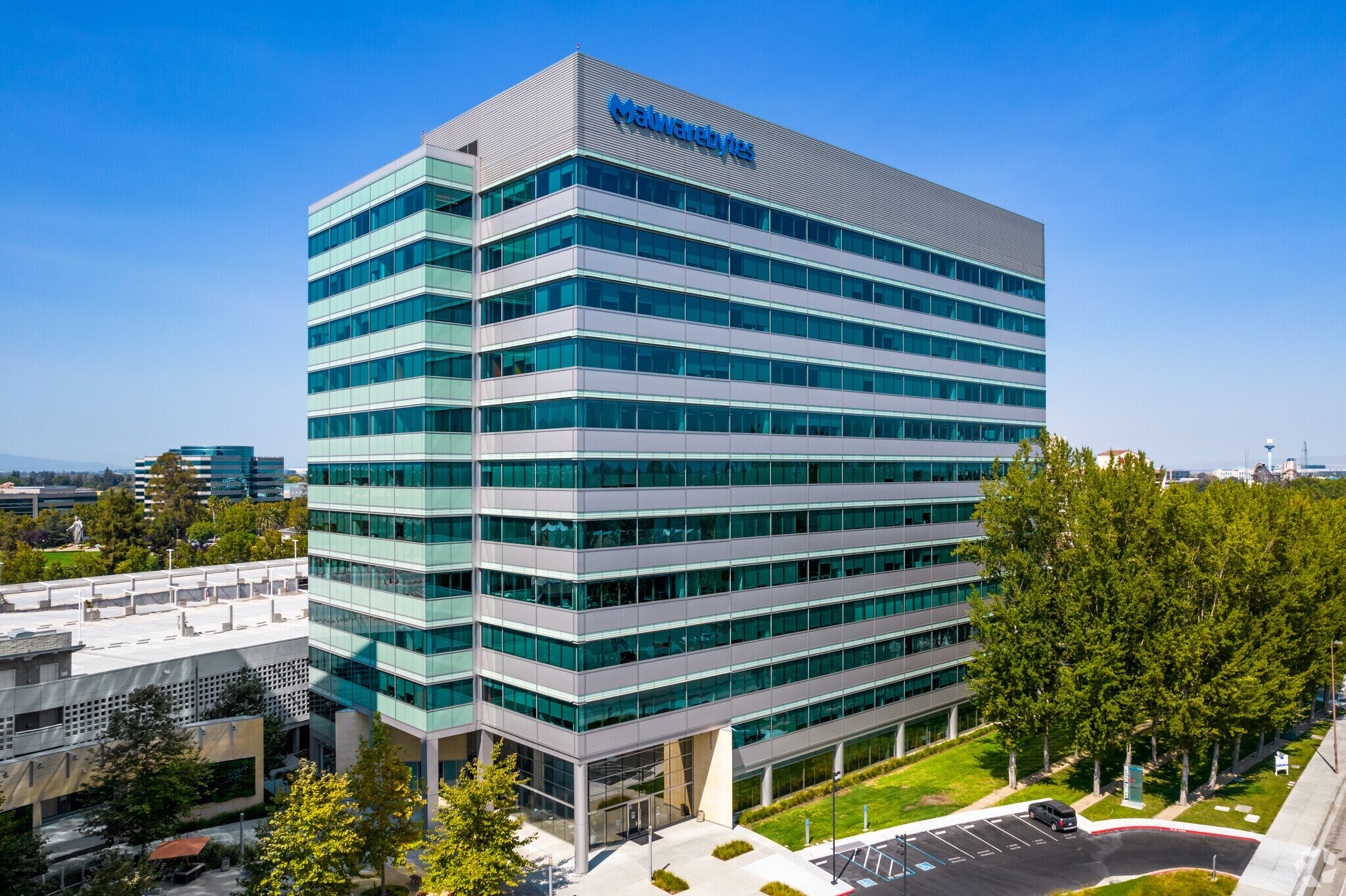 3979 Freedom Cir, Santa Clara, CA à louer Photo du bâtiment- Image 1 de 9