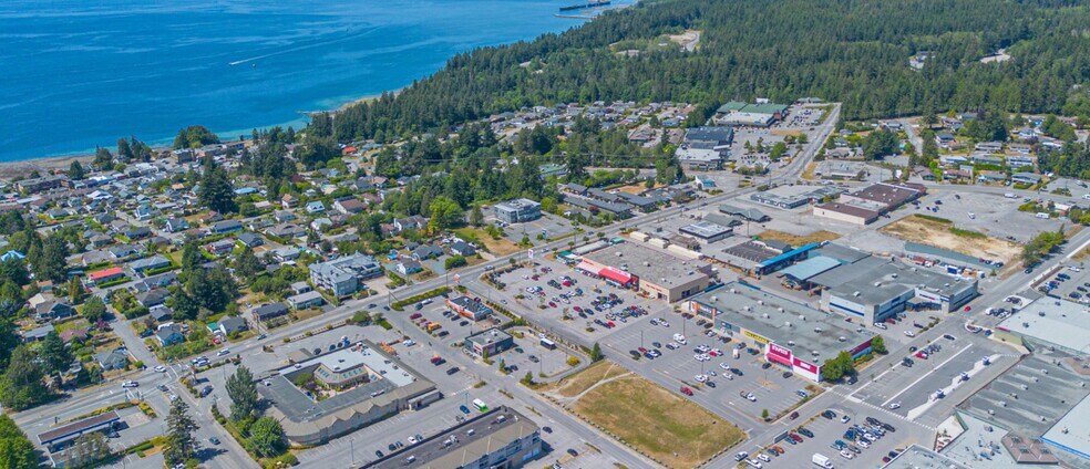 4720 Joyce Av, Powell River, BC à vendre - Photo principale - Image 1 de 1