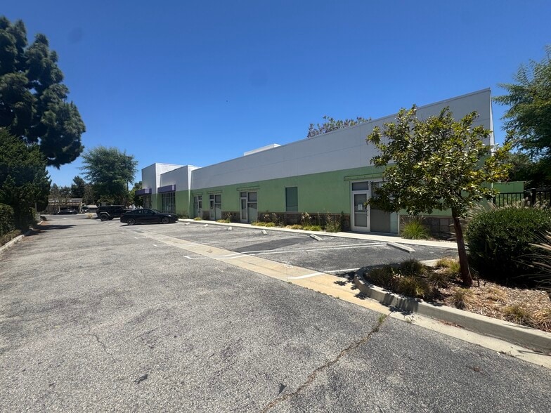 19436 Ventura Blvd, Tarzana, CA for lease - Building Photo - Image 3 of 16