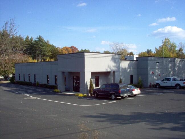 More details for 15 Keewaydin Dr, Salem, NH - Industrial for Lease