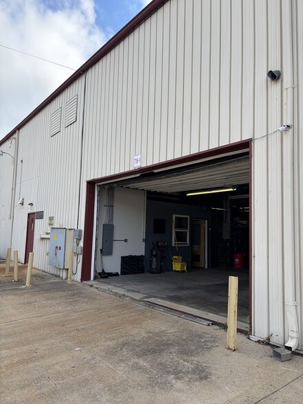 78 W Main St, Reinholds, PA à louer - Photo du bâtiment - Image 3 de 8