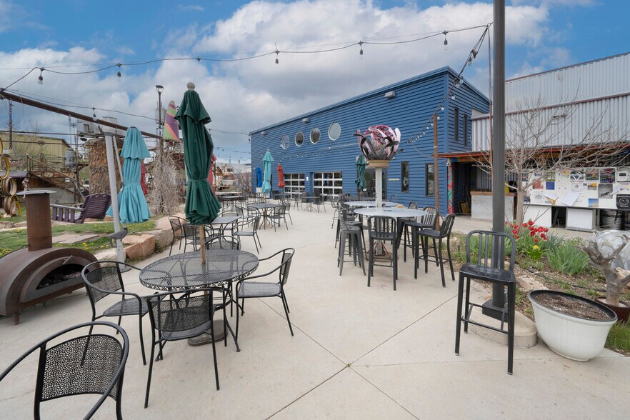 1209 N College Ave, Fort Collins, CO à vendre - Photo du bâtiment - Image 2 de 17