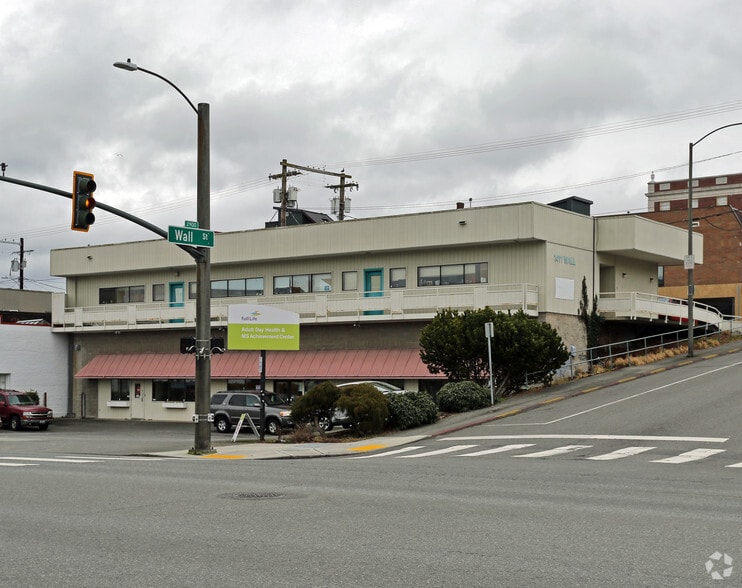 2931 Rucker Ave, Everett, WA for lease - Primary Photo - Image 1 of 5