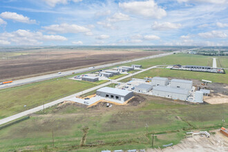 8805 Industrial Parkway, Beaumont, TX - Aérien  Vue de la carte - Image1