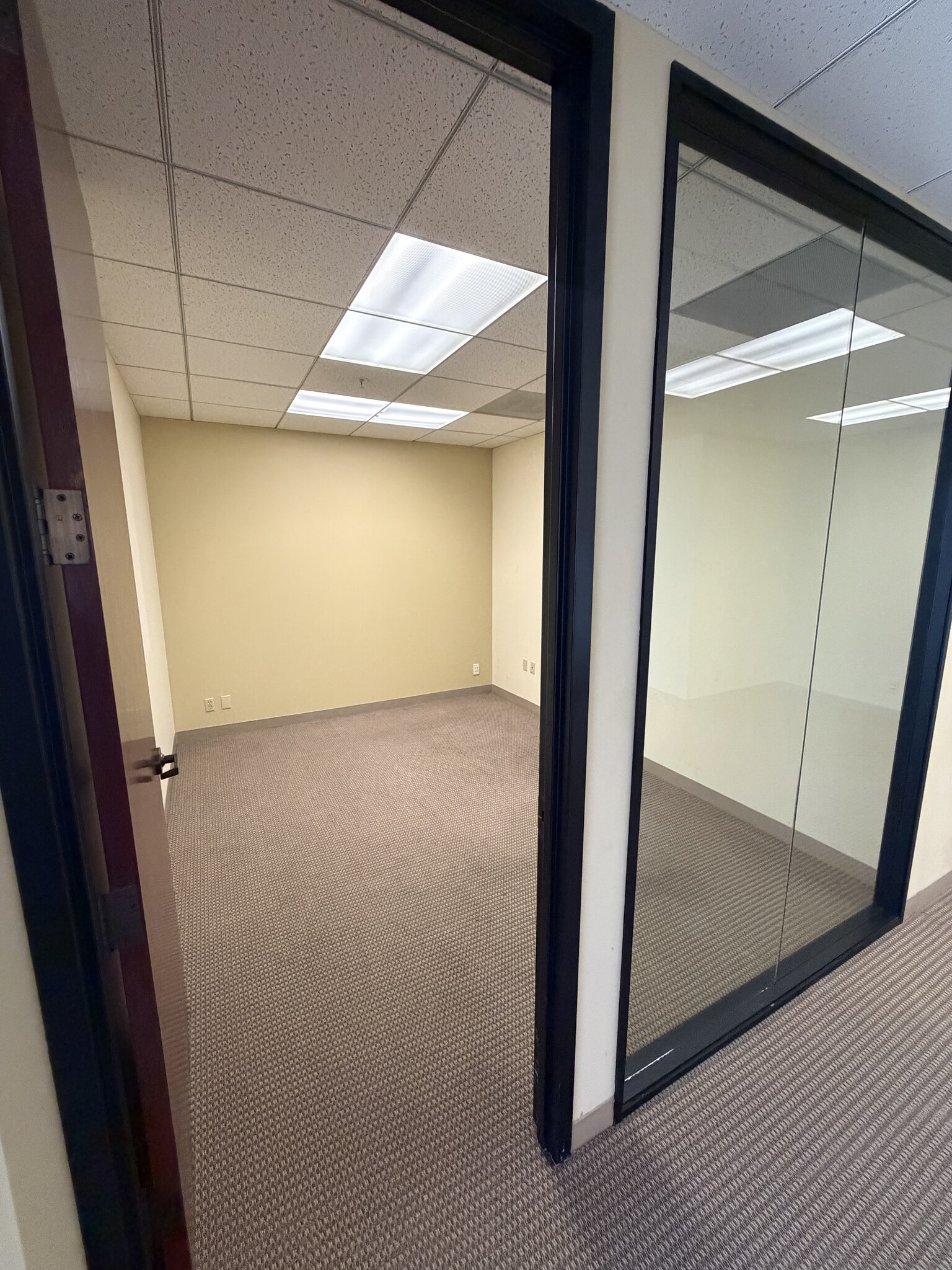 1 City Blvd W, Orange, CA for lease Interior Photo- Image 1 of 4