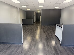 6115 Stage Rd, Bartlett, TN for lease Interior Photo- Image 2 of 12