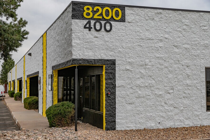 8200 E Pacific Pl, Denver, CO à louer - Photo du bâtiment - Image 2 de 51