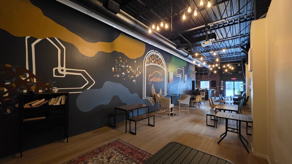 71 Sunrise Ave, Toronto, ON for lease - Interior Photo - Image 2 of 5