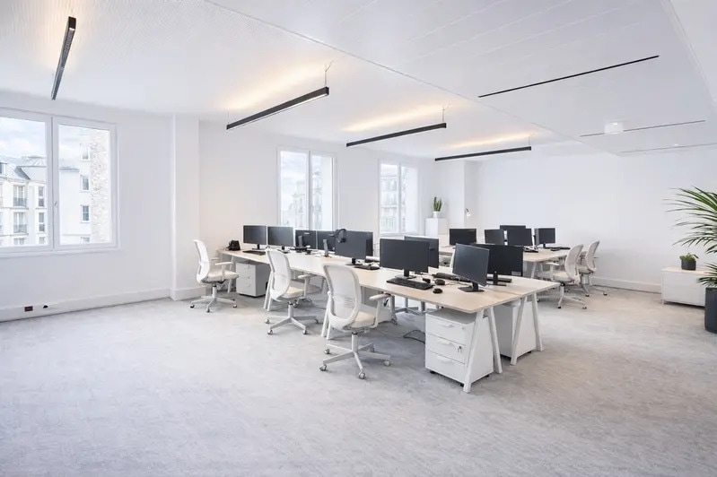 Bureau dans Paris à louer - Photo du bâtiment - Image 2 de 7