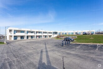 410 Conestogo Rd, Waterloo, ON à louer Photo du bâtiment- Image 2 de 10