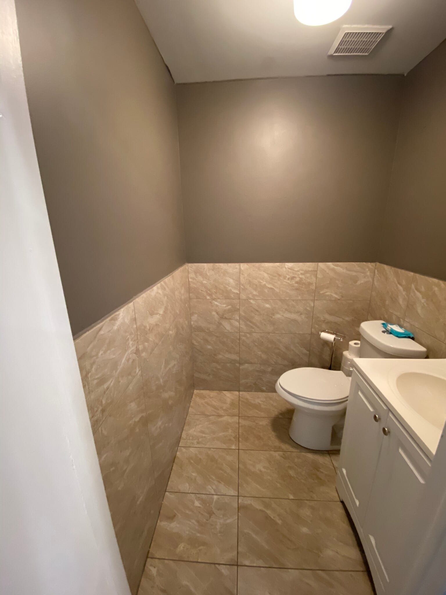 3673 Exchange Ave, Naples, FL for lease Interior Photo- Image 1 of 6